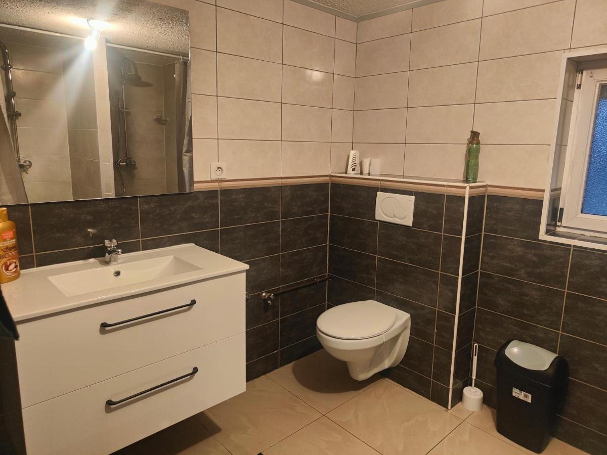 Chambre Climatisee Et Cosy Auberge Du Manala Hotel 24 24 Saint-Louis  Eksteriør bilde